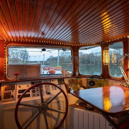 Bateau Peniche Au Coeur De Lille Bed & Breakfast Bagian luar foto