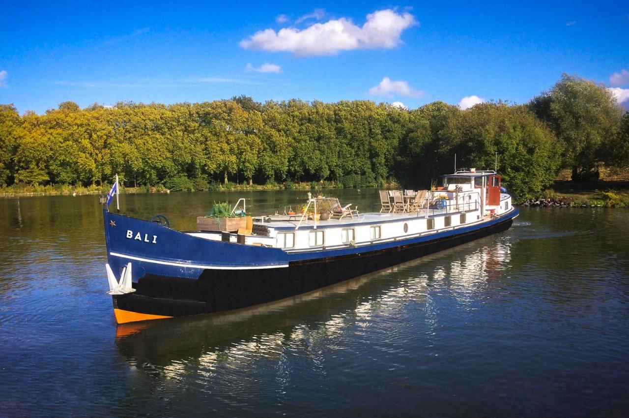 Bateau Peniche Au Coeur De Lille Bed & Breakfast Bagian luar foto